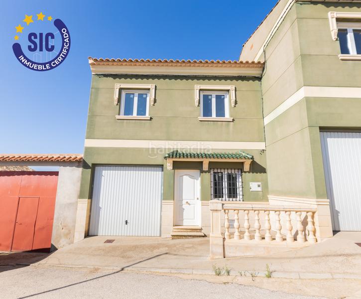 Foto 65e39055-5195-4f27-abf1-986bdc7ecd45. Maison jumelée avec parking dans Hontecillas