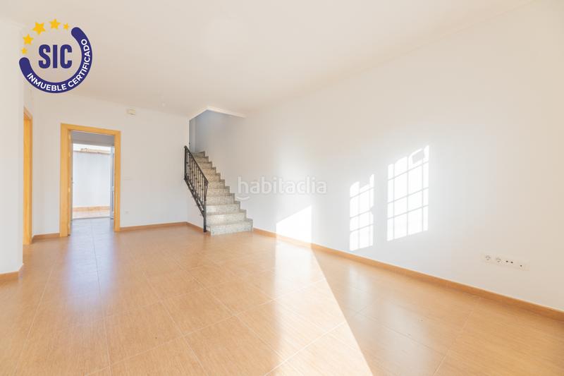 Foto f16b511e-080b-47a6-9d08-2cd8239a250b. Maison jumelée avec parking dans Hontecillas