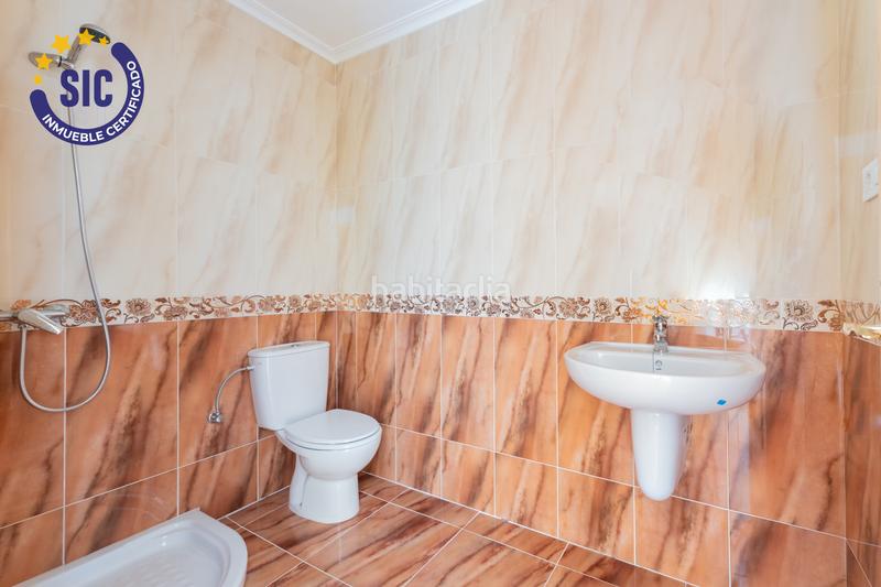 Foto e5e9a64d-cacd-4bcd-ad9d-eee73b170c7e. Maison jumelée avec parking dans Hontecillas