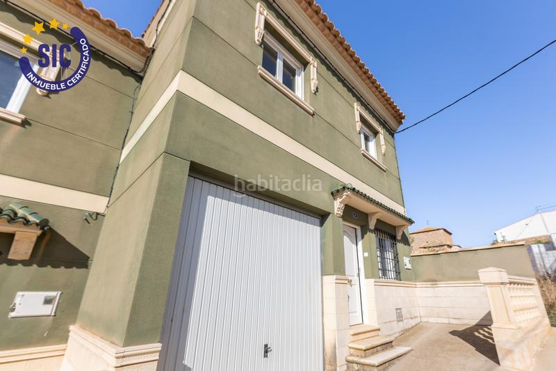 Foto eba1f178-3a28-434f-8651-f0da3d3d08cc. Maison jumelée avec parking dans Hontecillas