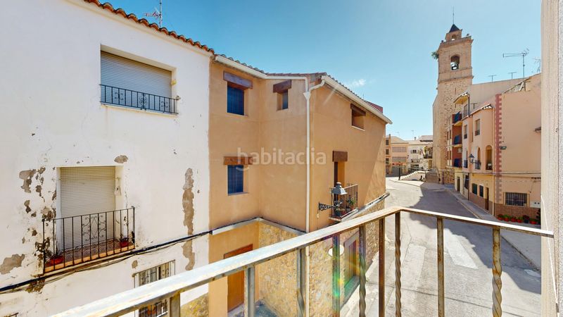 Foto aa7ebaab-8fbf-4063-8b89-1c001f454a52. Casa amb aparcament a Torás