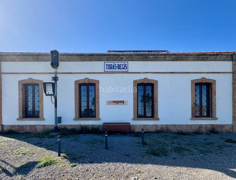 Foto dcbaa6d3-0c0f-49ac-ab1f-d57e10885fe3. Casa amb aparcament a Torás