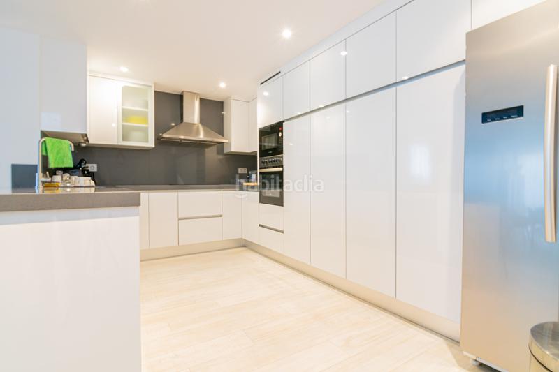 Foto 41df2a41-6859-402b-8035-1b43228bbf79. Chalet mit heizung parking pool in Finestrat pueblo Finestrat