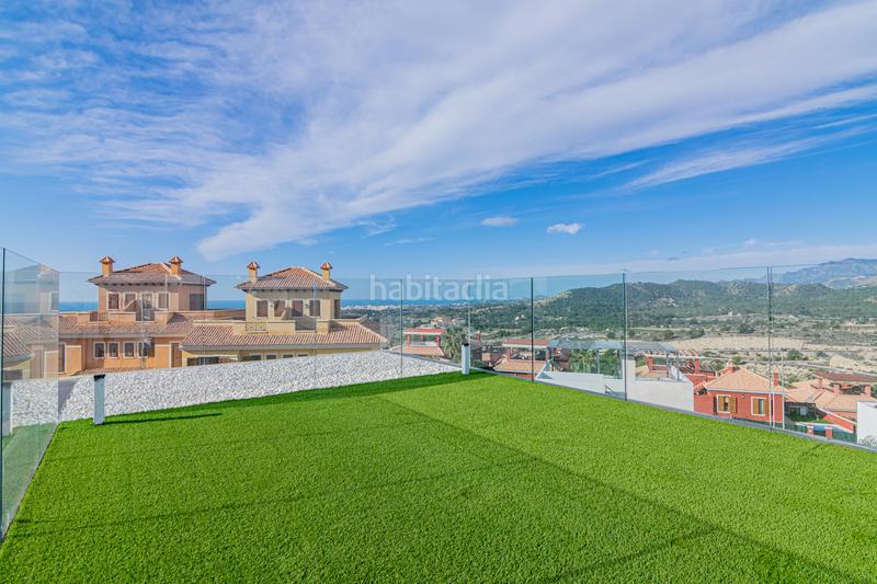 Foto 8c217fb3-e07d-474e-8468-824d717afde1. Chalet with heating parking pool in Finestrat pueblo Finestrat