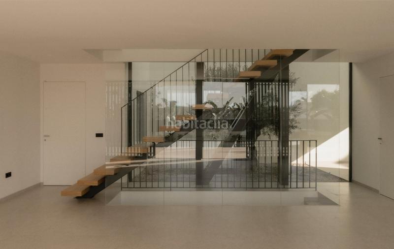 Foto b69783f7-d423-4ea5-8814-91125dd33940. Chalet con riscaldamento parcheggio piscina in L´Albir Alfàs del Pi (l´)