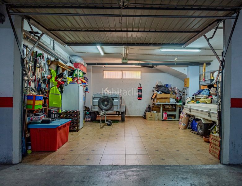 Foto 53c388ac-f581-435a-b1ed-55d08c8ad63e. Casa adosada en Casco urbano Polop