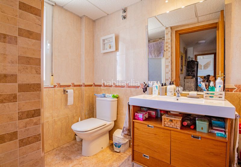 Foto f69b304b-3dbc-4049-b499-314f96a335fb. Casa adosada en Casco urbano Polop