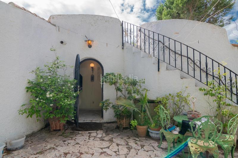 Foto 380a6f5e-6342-4d67-b0f6-7b87bfbdb152. Chalet en Coloma Nucia (la)