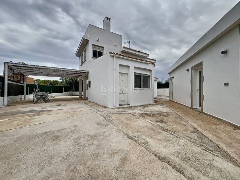 Foto 027d143c-727c-4872-bb17-0963f1079a93. Chalet en Montebello - Nou Espai Nucia (la)