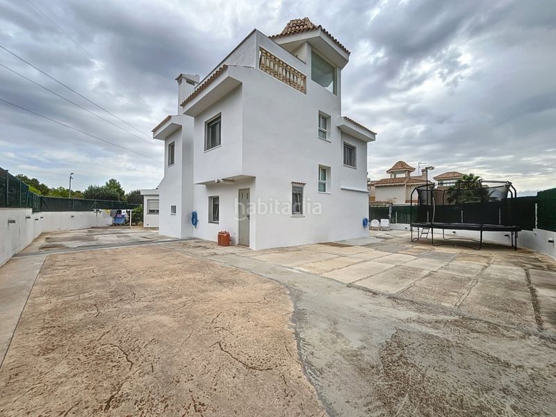 Foto 71d23c78-08e7-4505-bcb8-73d5a1aa7d64. Chalet en Montebello - Nou Espai Nucia (la)
