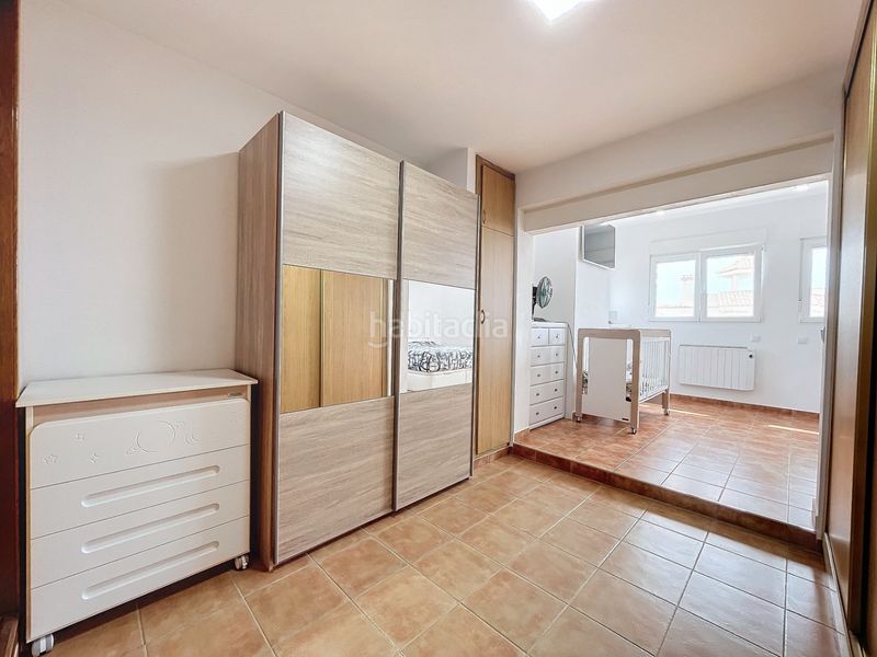 Foto c0bf1231-bcc7-4d65-8280-053d9d1ab019. Chalet en Montebello - Nou Espai Nucia (la)