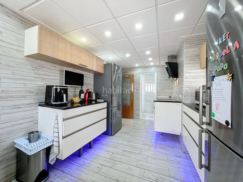 Foto f722afaa-f7fe-4042-bb92-4fd4b647581c. Chalet en Montebello - Nou Espai Nucia (la)