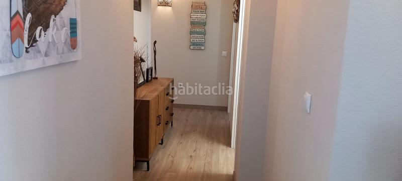 Foto c093f0f3-1d95-45c8-a774-1d6fe52197e2. Appartamento con parcheggio piscina in Playa Levante Benidorm