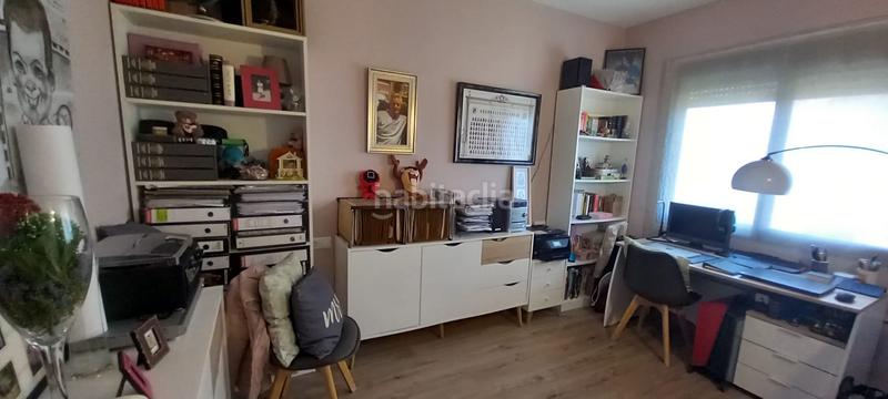 Foto 90a67e3b-ca9c-4a46-af30-132e1c925510. Flat with parking pool in Playa Levante Benidorm