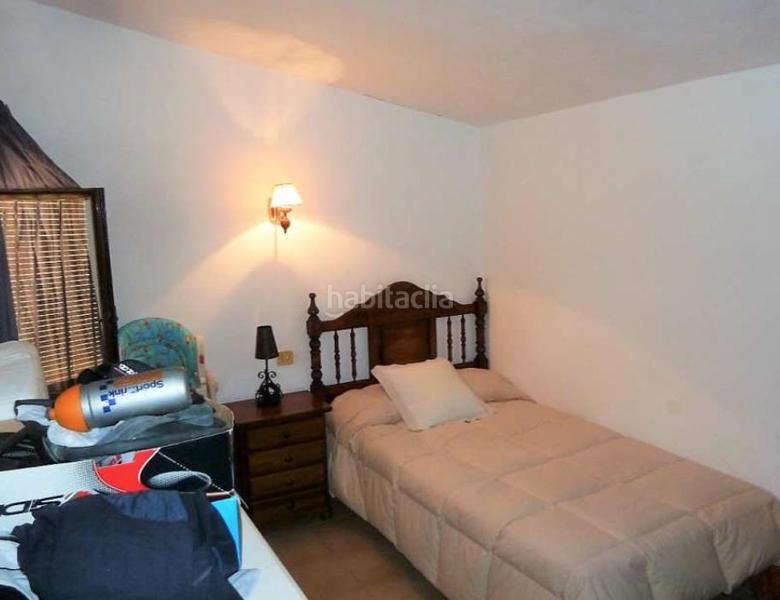 Foto c552a3bf-fb89-48c8-95f0-d393fad1417a. Chalet avec piscine dans L´Albir Alfàs del Pi (l´)