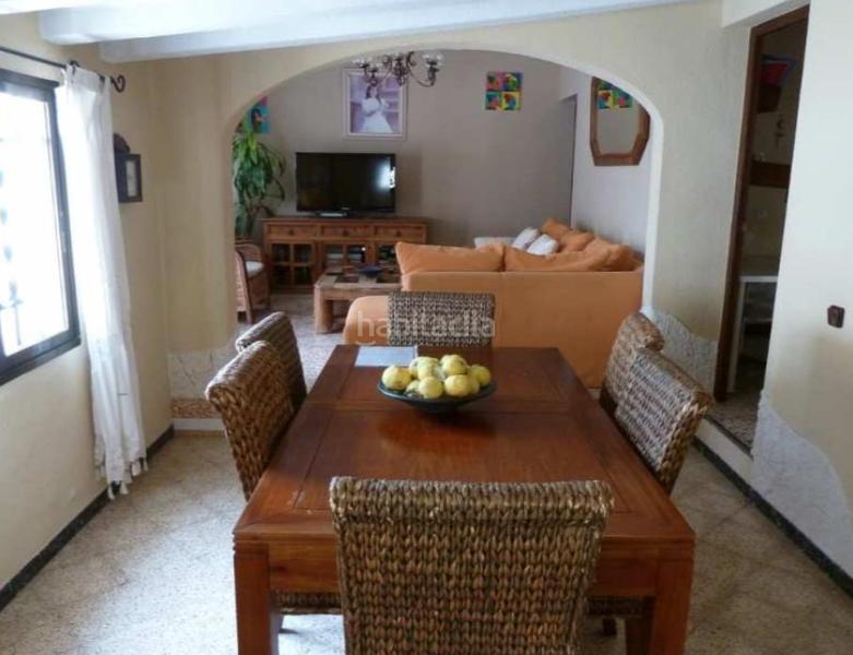 Foto cbfd8c59-42b7-45f0-923d-68d10d999fff. Chalet avec piscine dans L´Albir Alfàs del Pi (l´)