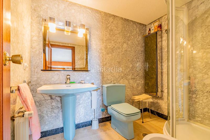 Foto 8a227b5d-aeea-4812-8f07-f46e24158fc3. Appartamento con parcheggio piscina in Playa Levante Benidorm