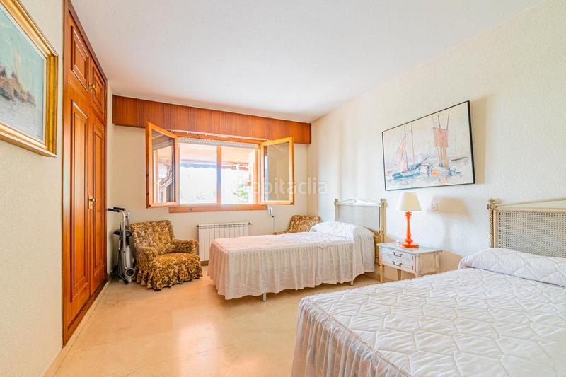 Foto ed5ba11d-0b8c-4f7d-b772-76924a14b030. Flat with parking pool in Playa Levante Benidorm