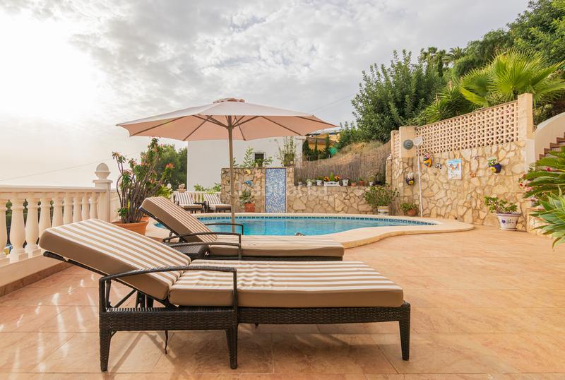 Foto 6045fcec-7b7a-4744-a27a-0641d50abb63. Chalet mit heizung parking pool in La Nucia Pueblo Nucia (la)