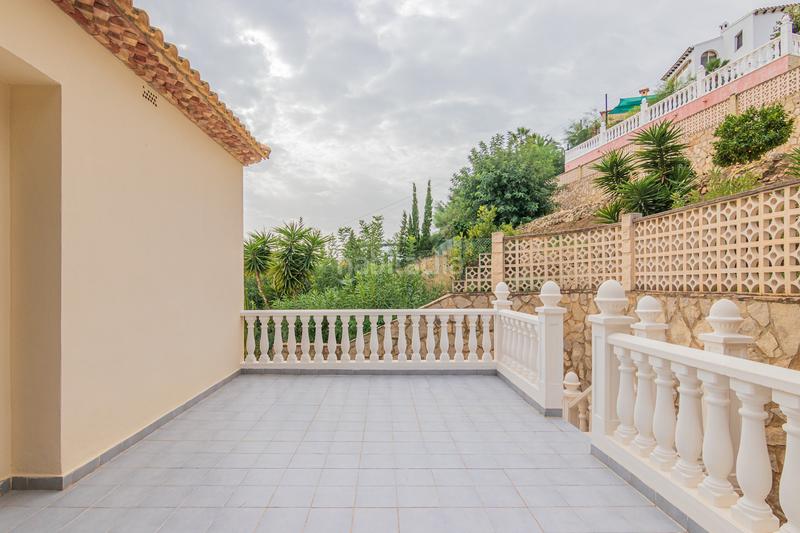 Foto a90374da-2d75-4c8c-9cc1-08590283149e. Chalet en La Nucia Pueblo Nucia (la)