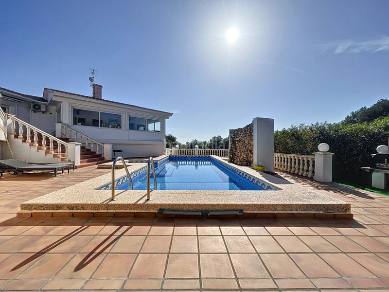 Foto 3b9404a1-7972-4fa5-89c1-f99bde5d416e. Xalet amb calefacció aparcament piscina a La Nucia Pueblo Nucia (la)