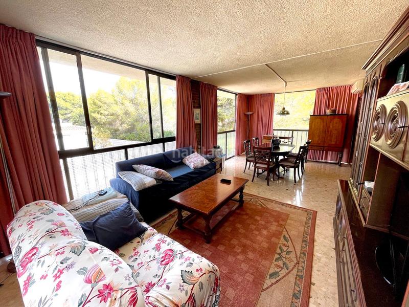 Foto 23b4bfc4-9cb4-401b-893d-f4280218a8c1. Chalet with parking pool in Levante Alto Benidorm