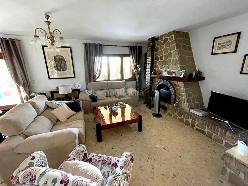 Foto f57df5c8-0e28-4d89-b419-d35743f90f5a. Chalet with parking pool in Levante Alto Benidorm