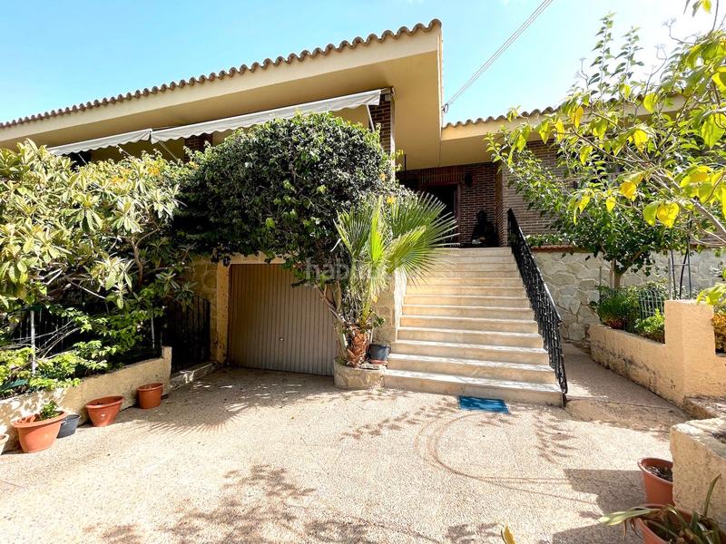 Foto c9a9b897-bfd4-4fca-9320-707487c863b0. Chalet en Levante Alto Benidorm