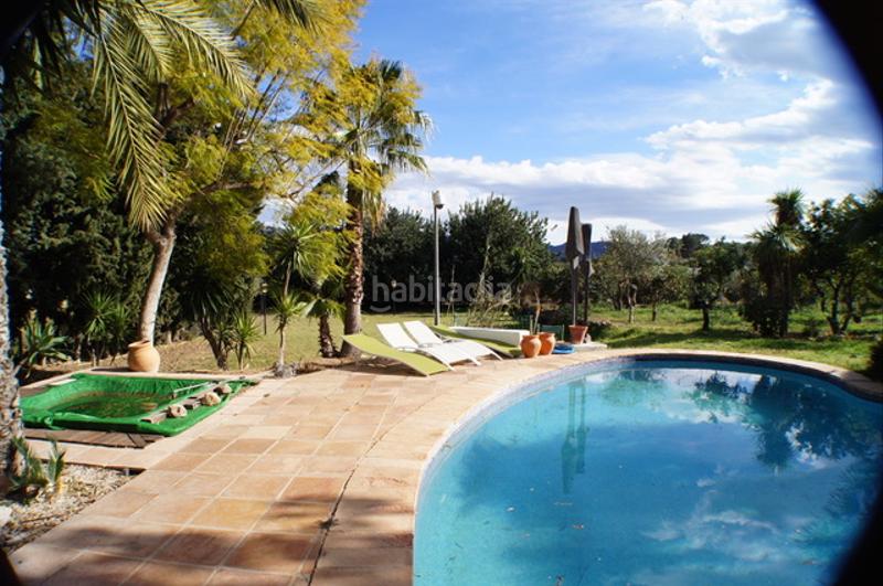 Foto 68d4fc8d-9923-4b2a-a72a-cfc576113765. Chalet mit heizung parking pool in Pueblo-Ubanizaciones Alfàs del Pi (l´)