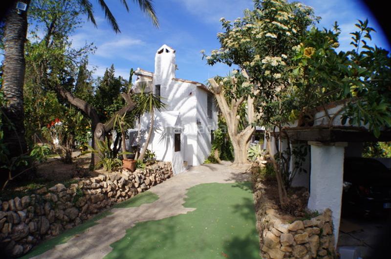 Foto cfe4b772-cff1-4c0a-b286-07ac3c25d23b. Chalet mit heizung parking pool in Pueblo-Ubanizaciones Alfàs del Pi (l´)