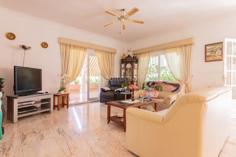 Foto 725e6dbc-904c-4a58-9910-72cc4807511b. Chalet avec chauffage parking piscine dans L´Albir Alfàs del Pi (l´)