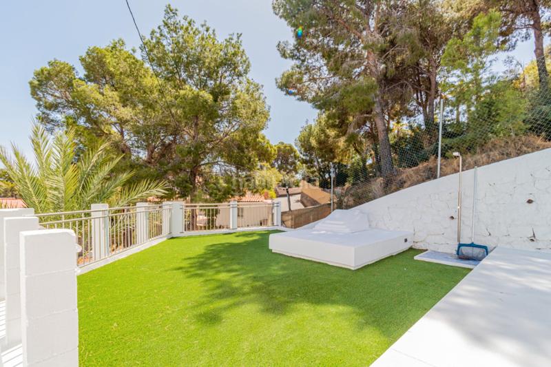 Foto b7d21e39-44b8-4670-b42a-ecaa63e92453. Chalet with heating parking pool in Altea ciudad Altea