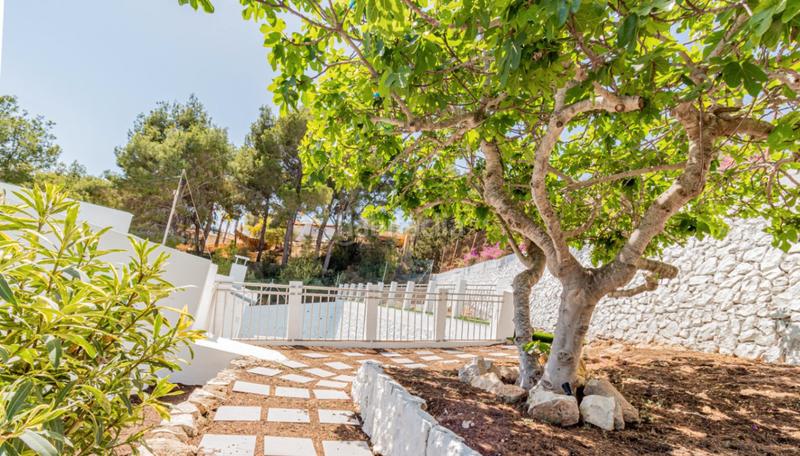 Foto aecd9567-bfda-4f8b-9a8c-37127bd1cbf9. Chalet avec chauffage parking piscine dans Altea ciudad Altea