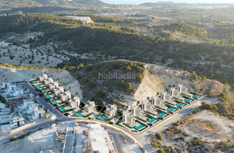 Foto 043ae14f-e29a-4e97-ba86-4cc40552e361. Xalet amb aparcament piscina a Finestrat pueblo Finestrat