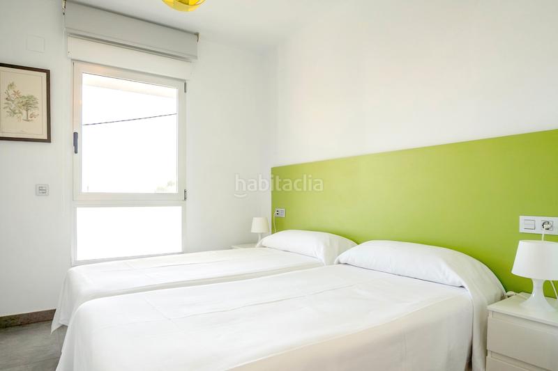 Foto 8d0176f4-a80f-4b4c-8154-c3f90bcc8bcc. Casa a schiera con parcheggio piscina in L´Albir Alfàs del Pi (l´)