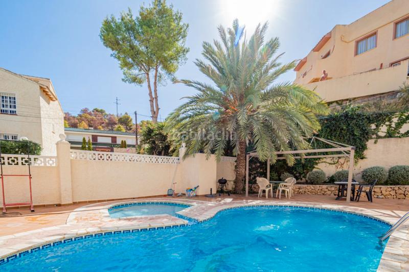 Foto 63b371c7-69e4-4269-9f28-1a45af70a758. Chalet con riscaldamento parcheggio piscina in L´Albir Alfàs del Pi (l´)