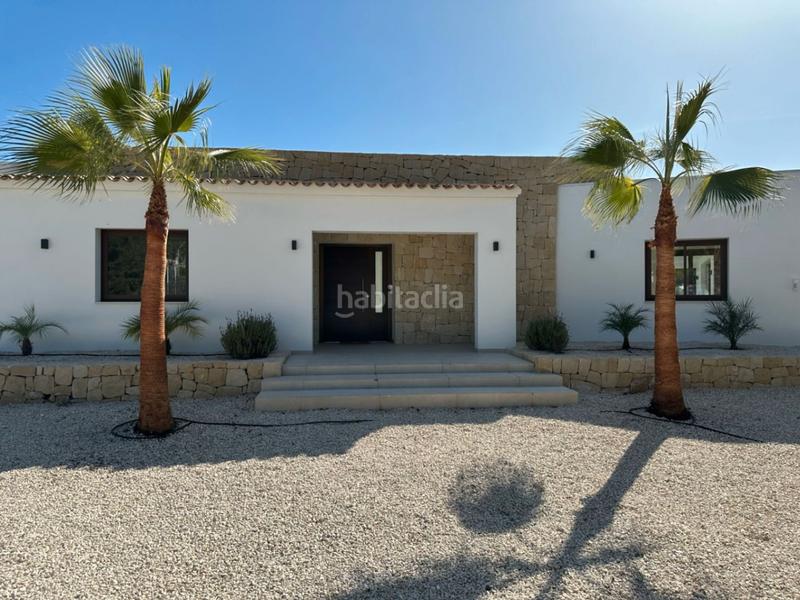 Foto ad9756ec-af35-4163-91ba-a69a0c4170b5. Chalet avec chauffage parking piscine dans Altea ciudad Altea