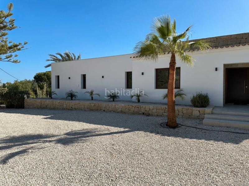 Foto b0d165b0-34aa-460c-936e-aee6f9e40548. Chalet avec chauffage parking piscine dans Altea ciudad Altea