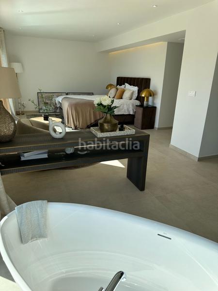 Foto 0ea1018a-6ead-436c-ad48-fe8032287549. Chalet con riscaldamento parcheggio piscina in Altea ciudad Altea