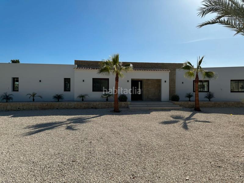 Foto 134366a8-9931-4522-8349-d37460eefae7. Chalet con riscaldamento parcheggio piscina in Altea ciudad Altea