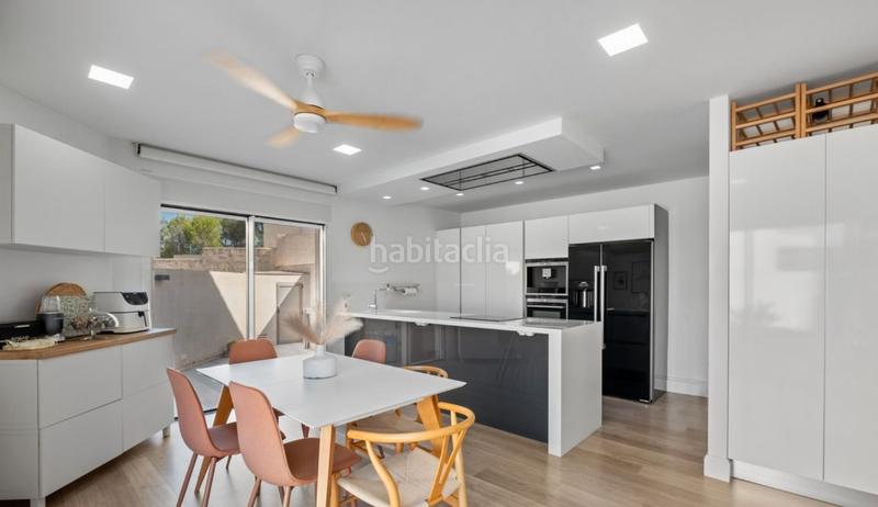Foto afff808e-8634-4e65-aef2-887d1bf5f501. Casa a schiera con riscaldamento parcheggio piscina in Alfàs del Pi (l´)