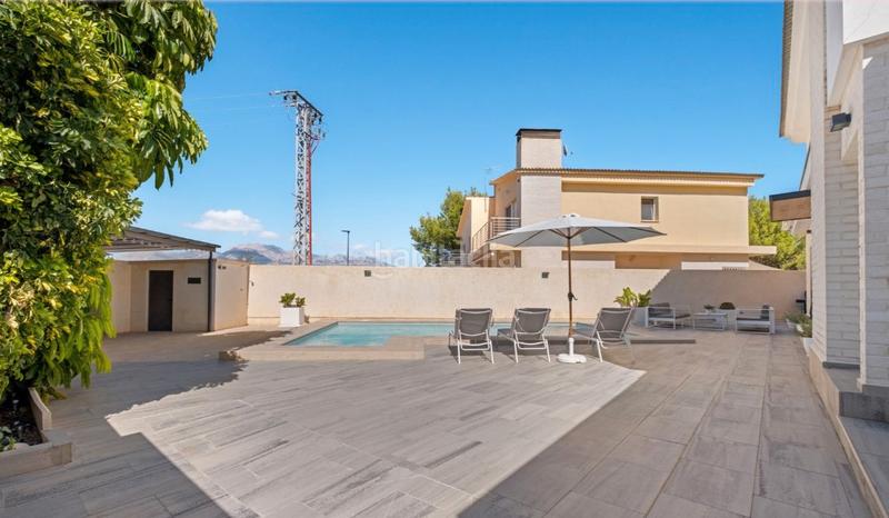 Foto e6d4514d-ec67-4341-9b0f-fd091bbc0c20. Casa a schiera con riscaldamento parcheggio piscina in Alfàs del Pi (l´)