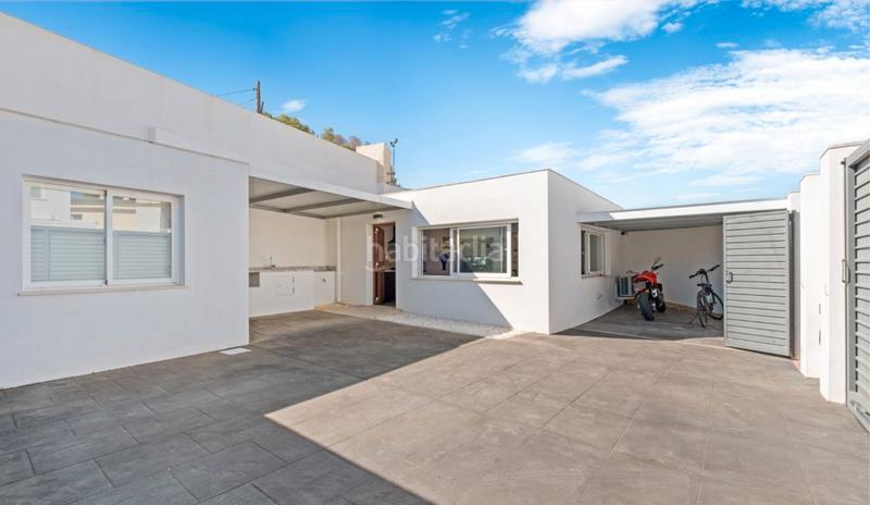 Foto a6bad7ff-8658-410e-8141-04826c0c0f23. Casa adosada en Pueblo-Ubanizaciones Alfàs del Pi (l´)