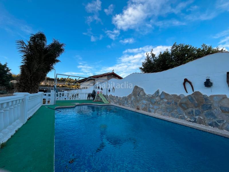 Foto 11e8e7c0-291e-40fc-8cd3-4a8c68fea3b9. Chalet mit heizung parking pool in La Nucia Pueblo Nucia (la)