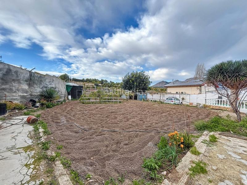 Foto 1299f34a-1b56-4e6c-97aa-ec14d50eb3d0. Chalet mit heizung parking pool in La Nucia Pueblo Nucia (la)