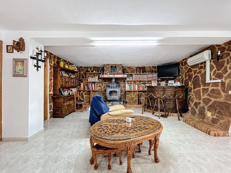 Foto 14e19d68-edef-4393-9aa4-940836a8d498. Chalet mit heizung parking pool in La Nucia Pueblo Nucia (la)