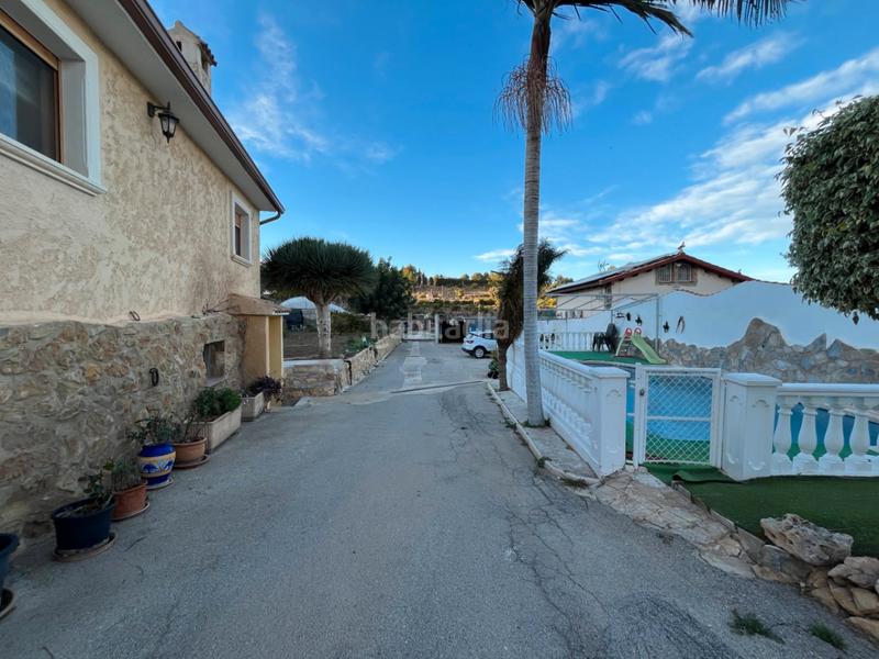 Foto 480fded7-0650-4b00-b95b-5b3c461179e3. Chalet mit heizung parking pool in La Nucia Pueblo Nucia (la)