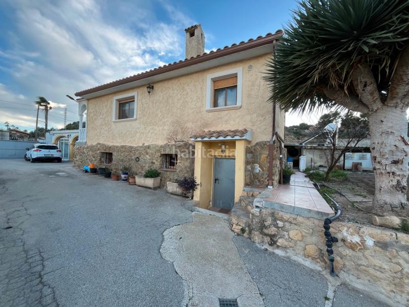 Foto 92f9ff88-2f5d-4bc1-96cc-fed3a6a62b80. Chalet mit heizung parking pool in La Nucia Pueblo Nucia (la)