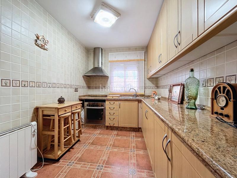 Foto f0252740-9b25-4436-bef5-1a409d787e93. Chalet mit heizung parking pool in La Nucia Pueblo Nucia (la)