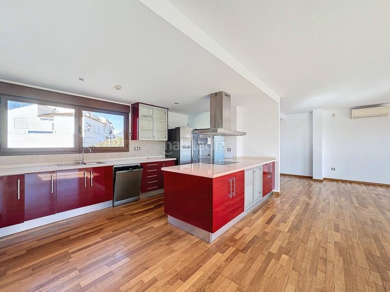 Foto 9cab78c6-aeb4-4999-9250-550783ac0bcf. Appartement avec chauffage dans Altea ciudad Altea